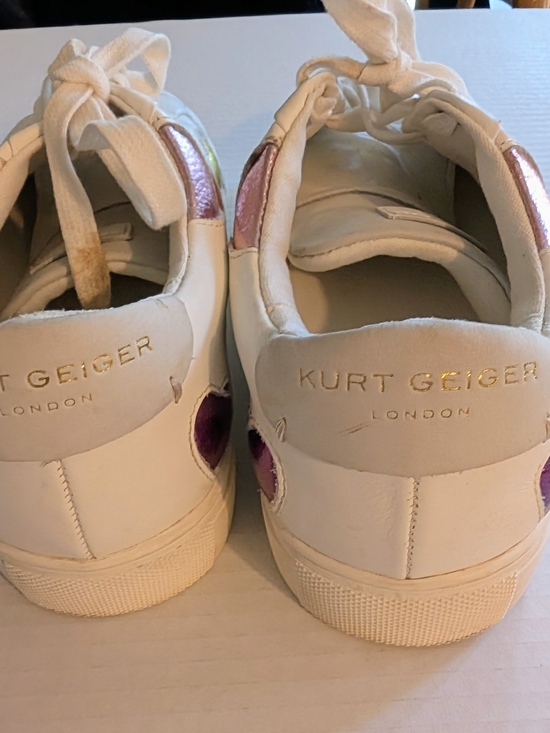 Kurt Geiger London Lane Love White Heart Print Lace Up Sneakers Size EU 39 - Picture 4 of 6